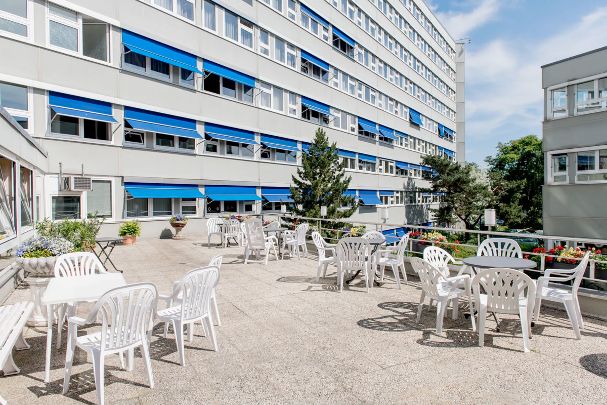 Berufliche Reha: Unsere terasse in Charlottenburg